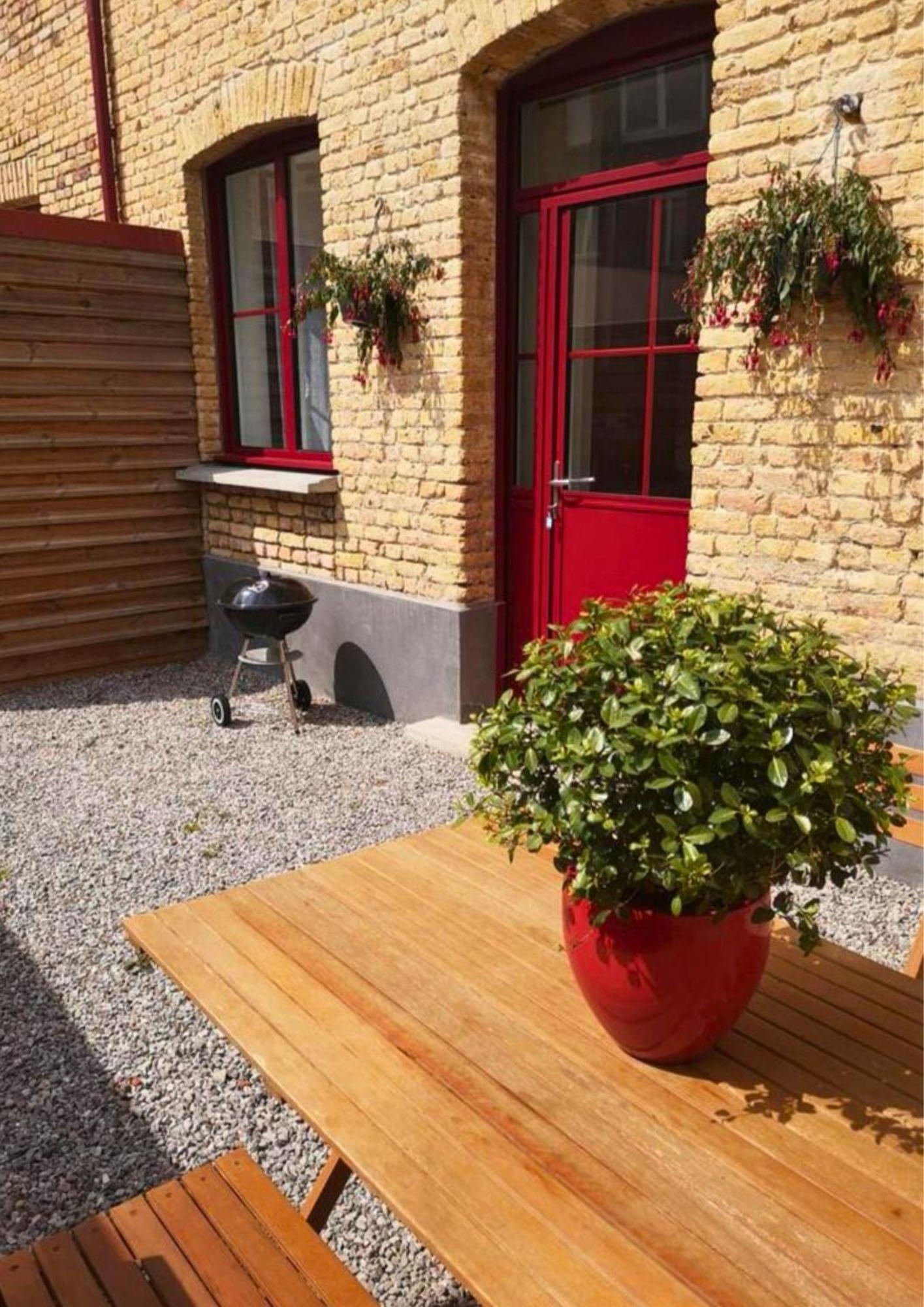Appartement - Parking Prive Gratuit, Proche Centre-Ville Et Gare De Saint-Omer Saint-Omer (Pas-de-Calais) Eksteriør bilde