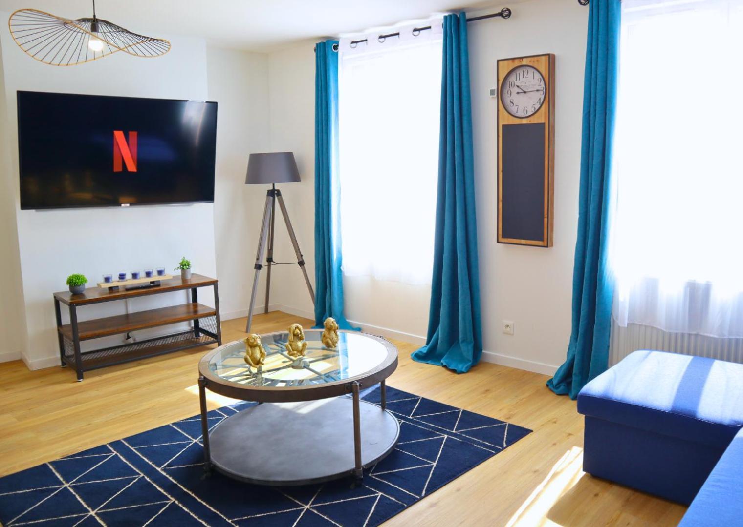 Appartement - Parking Prive Gratuit, Proche Centre-Ville Et Gare De Saint-Omer Saint-Omer (Pas-de-Calais) Eksteriør bilde